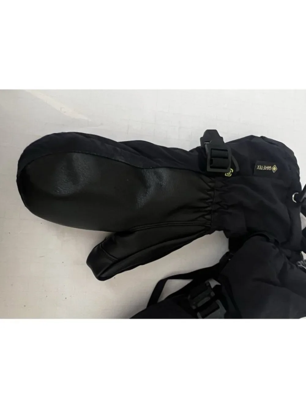 Burton True Black Junior's GORE-TEX Waterproof Mittens Size S